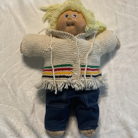 82 cabbage patch doll - Picture 1 of 11